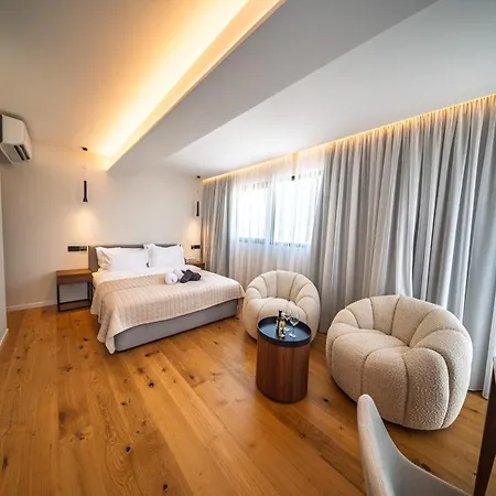 Sky Nicosia 3*