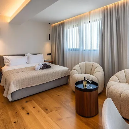 Sky Nicosia Apart-hotel 3*