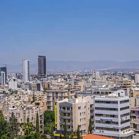 Sky Nicosia 3*